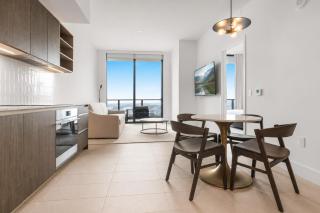 5004 Penthouse 1BR with Incredible City Views and Pool in Miami - 0
