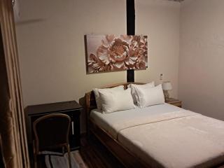 Immanuel Victory Hotel & Restaurant - 3