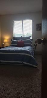 Traveling Professionals Room - 9