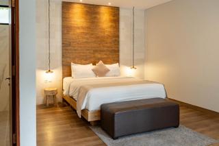 Atsuka Hill View Villa 8 Bedrooms With a Private Heated Swimming Pool - 5