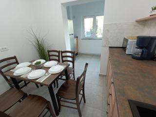 Apartament ROBERT Faleză Nord - 4