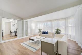 Spacious home With Heated Pool 3 miles from IMG! - 4
