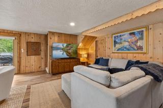 Lakefront Brainerd Cabin w Deck, Fire Pit - 1