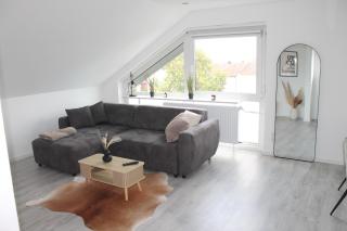 M&J Modernes Apartment in Neckarsulm für 4 Gäste - 0