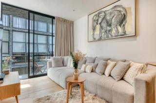 Roma Norte 2BR Rooftop Cinema Gym & Grill - 0