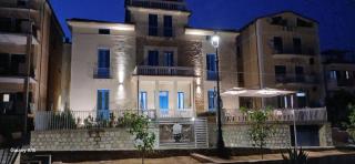 Villa Karol - 0