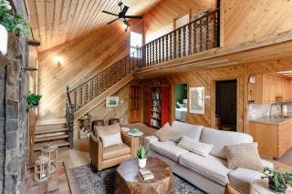 Stepping Stone Mountain House - 3