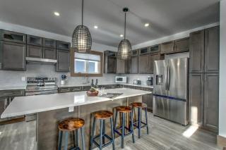 7 bdrm Luxury Cottage 7 baths Private Beach Access - 9