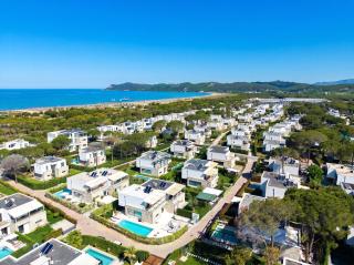 Beachside Apartments - Lalzit Bay - 8