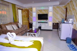 Lee Njiru Resort - 6