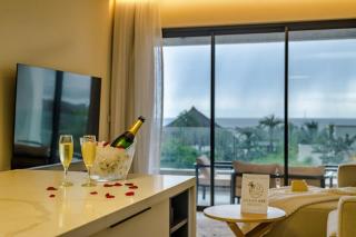 Alora Oceanview Apartment by Oceanaxe Holidays - 0