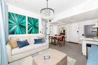 Stylish Beach Condo in the Heart of South Beach - 9
