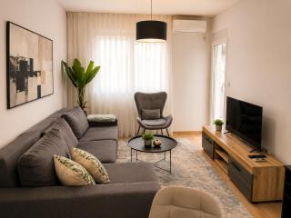 Astra City Apartment City Kvart near BIG Fashion Center - 6