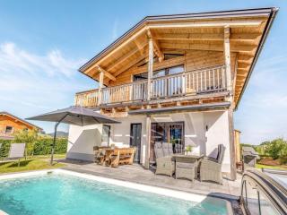 Chalet Alpenzauber mit beheiztem Pool, Inzell - 9