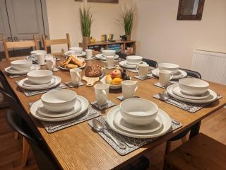 Large 5 bed town-centre home close to the beach, sleeps 9 - 5