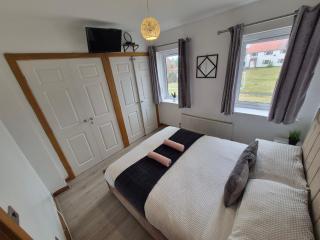 The Priory - 1 mile from Ramside Hall Hotel Spa and Golf & A1 - 2