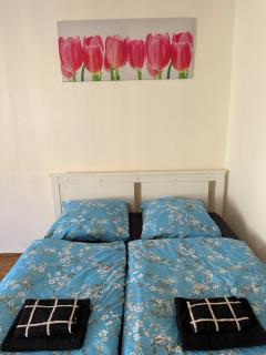 Central King-Size Room - 7