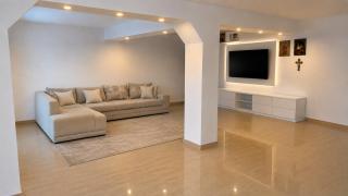 Vila de Lux langa Trabsfagarasan - 1