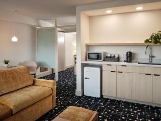 Colony House Motor Lodge - 3