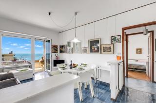 Owl House, Sea-View Terrace Apt in Sanremo - Happy Rentals - 8