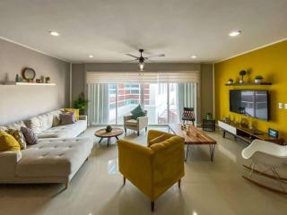 Plaza Paraiso Donwtown Condos - 8