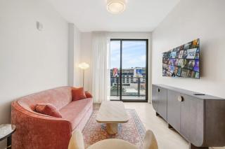 Chic Miami Apt Pool Gym & Sleeps 4 - 4