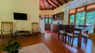 Kandyan Villas Near Kandy Lake - 7