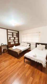 Habitación para 3 personas en Av juarez - 0