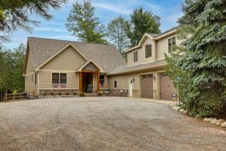 On 4 Acres! Retreat w/ Lake Access in Maple City - 6