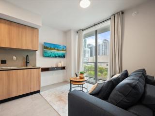 First 703 Cityview Cozy Retreat - 4
