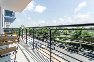 Doral Miami 1B1B with PoolFree Parking! - 9