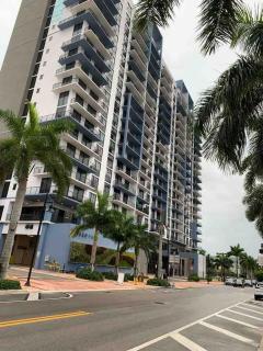 Doral Miami Resort Studio 1B1BA Pool! - 7