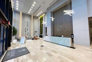 Lovely 1 Bedroom Efficiency in a High Floor! - 8