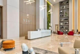 Luxury Condo - 2B2B with Amazing Skyline View - 9