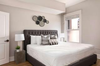 Hip 2BR Suite in Central Gaslamp Walk Score 99 - 5