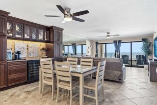 Stunning Gulf-Front Retreat with Endless Emerald Coast Views - 1