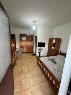 ApartHotel Fahria Velipoje - 8