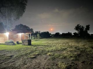 Teotihuacán, camping in the archaeological zone - 1