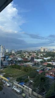 Heart of Cebu IT Park Cozy Condo with Fast WiFi - 9