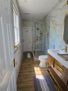 Serene Home in New Fairfield - 8