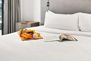 Premium Corner 1BR - Sunrise & Sunset Views - 5