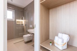 Lian 9 - Deluxe Studio Apartment w Kitchen & Parking, BRAND NEW - Lungomare 3 min - 7