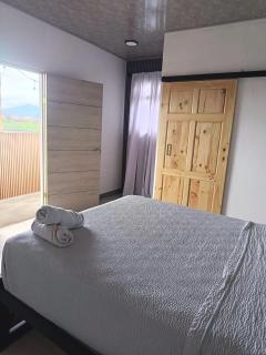 Airport Traveler's home. - Alajuela - 4