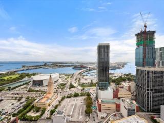 First 911 Prime Downtown Living - 8