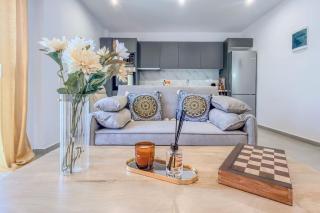 Loutraki Studios 1BR near Beach and Center - 4