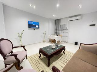 central hotel apartments sheraton road sherry street near marina - 4