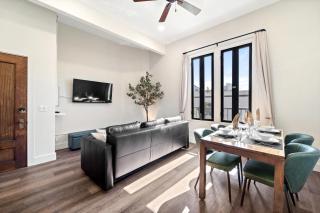 Artifact Inn Chic Studio Perfect for Exploring - 8