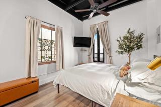 Artifact Inn - Heritage Studio with Modern Kitchen - 6