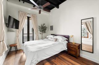 Artifact Inn - Discover Cozy Studio Walk Score 99 - 7