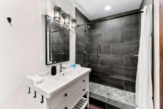Artifact Inn Elegant Suite Close to Gaslamp - 3
